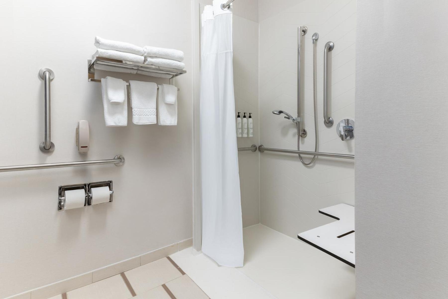Fairfield Inn And Suites By Marriott Cincinnati Eastgate Extérieur photo