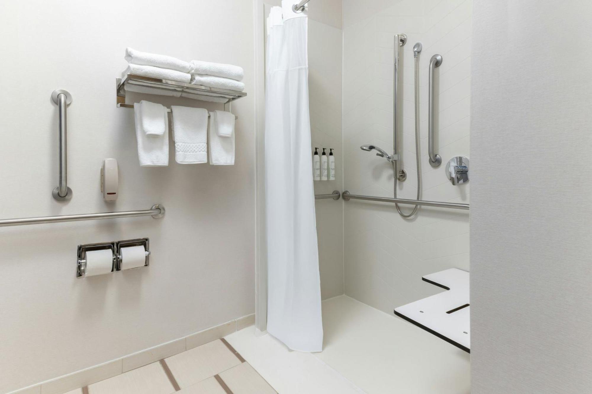 Fairfield Inn And Suites By Marriott Cincinnati Eastgate Extérieur photo