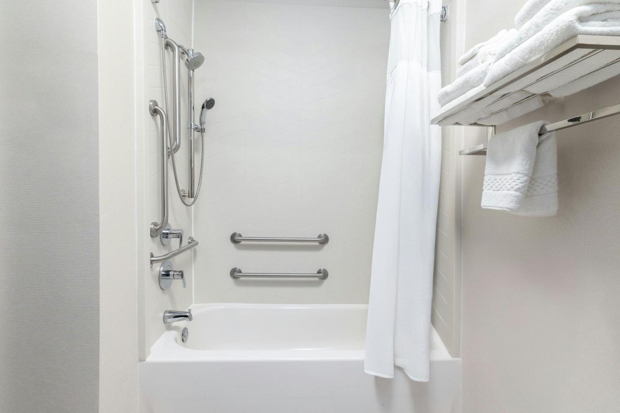 Fairfield Inn And Suites By Marriott Cincinnati Eastgate Extérieur photo