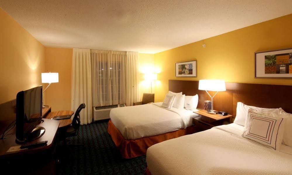 Fairfield Inn And Suites By Marriott Cincinnati Eastgate Extérieur photo